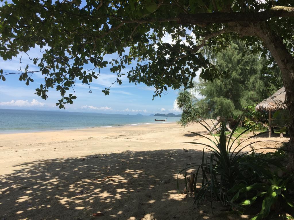 Hotel Cocobar&Bungalow Koh Jum Exterior foto