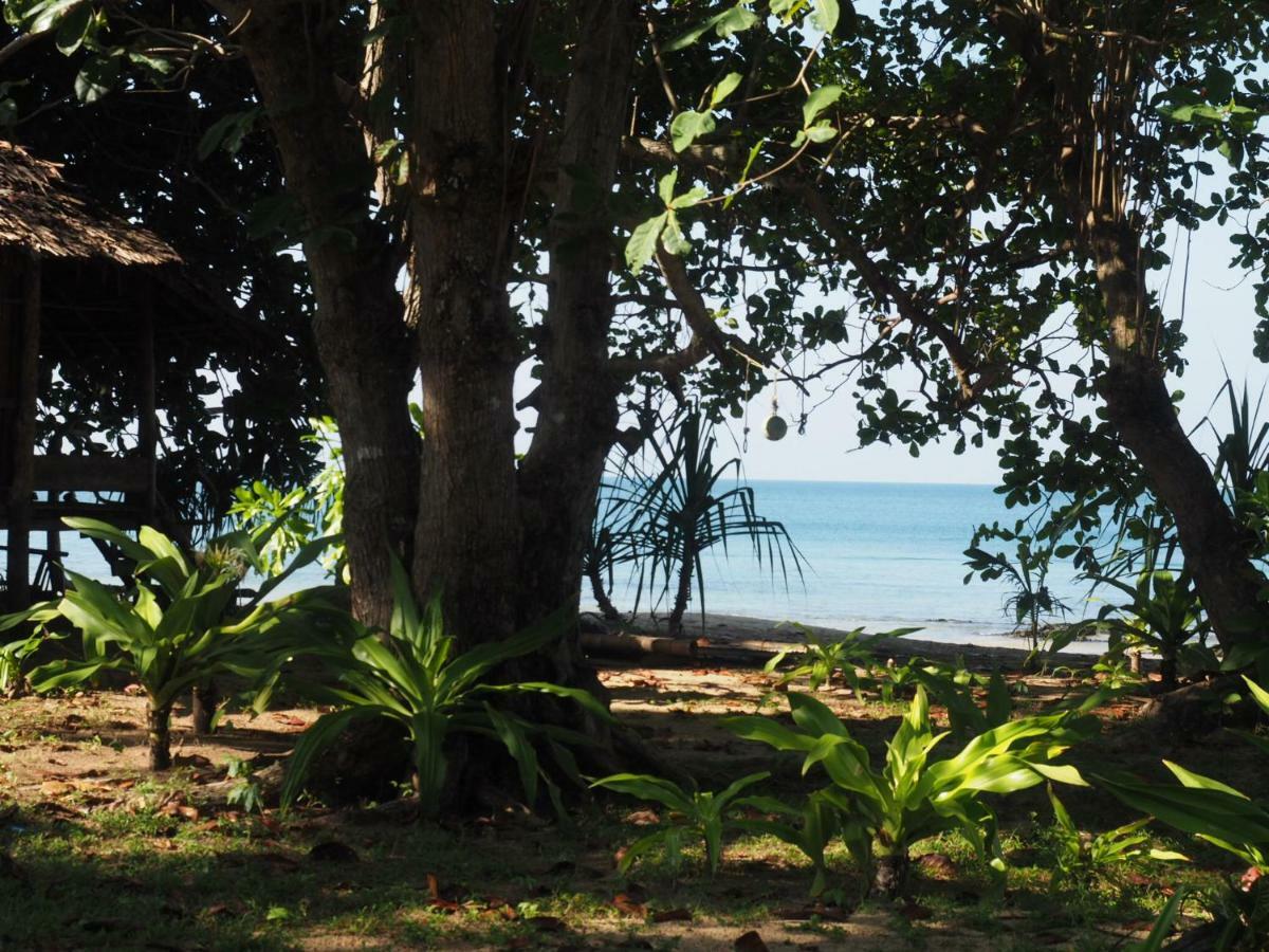 Hotel Cocobar&Bungalow Koh Jum Exterior foto